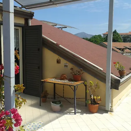 Apartment La Terrazza Dei Borboni *